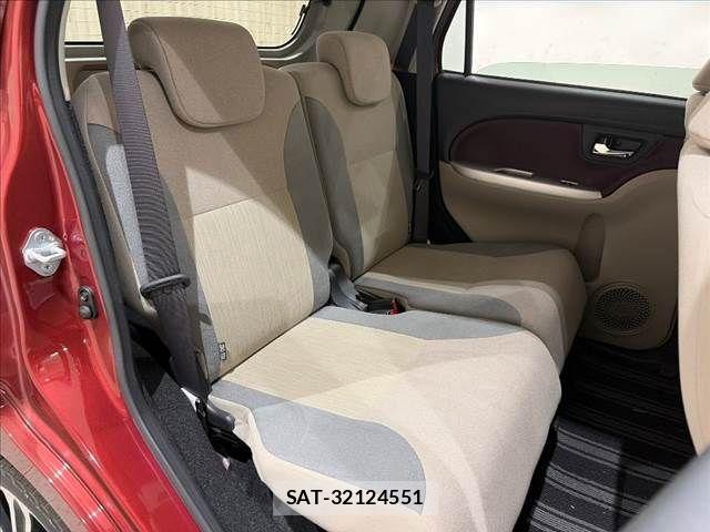 Daihatsu CAST 2016-09 8561385-8