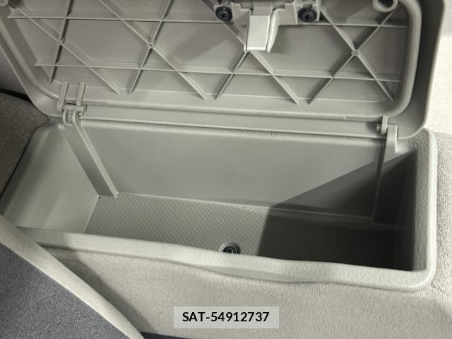 Daihatsu CAST 2020-12 8626123-26