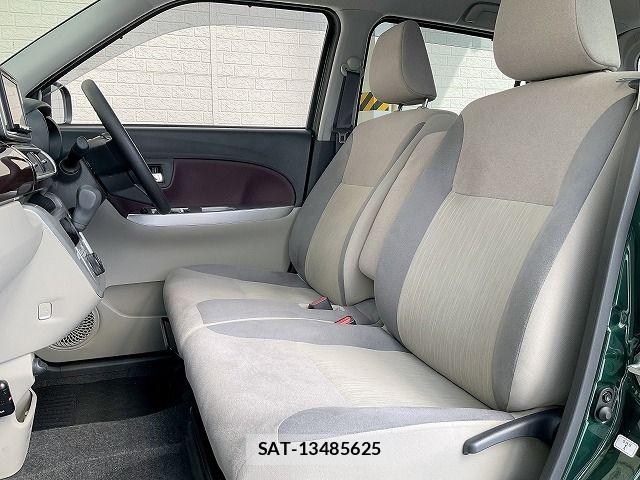 Daihatsu CAST 2019-08 8741105-4