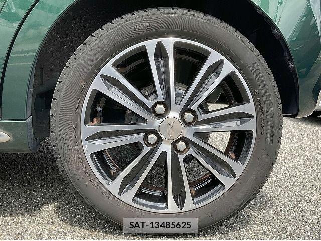 Daihatsu CAST 2019-08 8741105-5