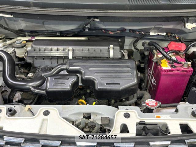 Daihatsu CAST 2017-11 8848446-17