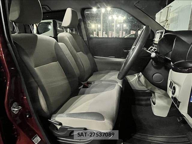 Daihatsu CAST 2022-01 8883400-9