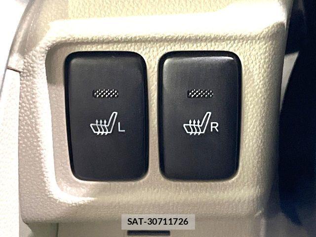 Daihatsu CAST 2021-03 6212415-6