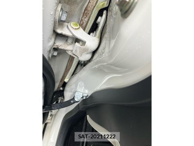 Daihatsu CAST 2017-06 6242705-27