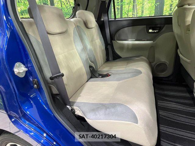 Daihatsu CAST 2015-12 7250095-8