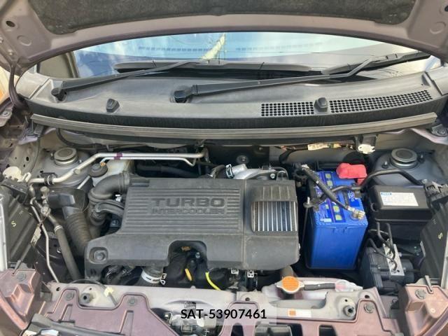 Daihatsu CAST 2017-02 7271683-4