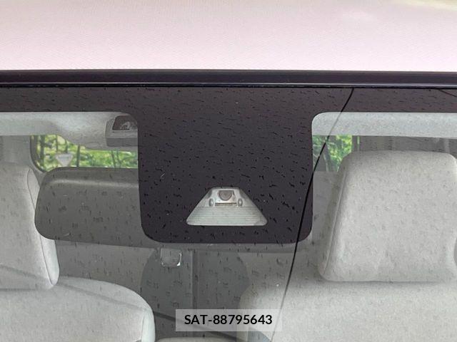 Daihatsu CAST 2015-09 7326142-2