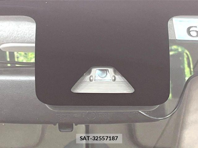 Daihatsu CAST 2017-06 7615442-4