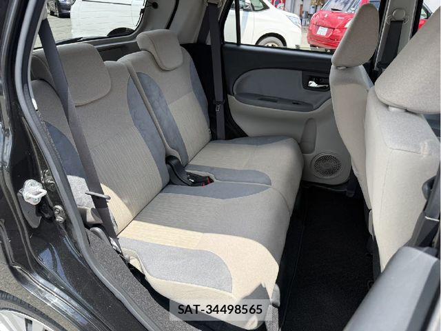 Daihatsu CAST 2016-11 8034786-9