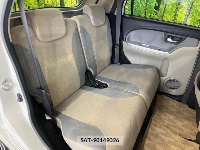 Daihatsu CAST 2016-12 8206791-8