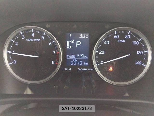 Daihatsu CAST 2016-02 8206792-16