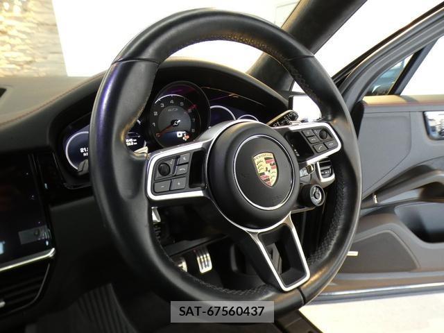 Porsche CAYENNE 2021-08 4924064-10