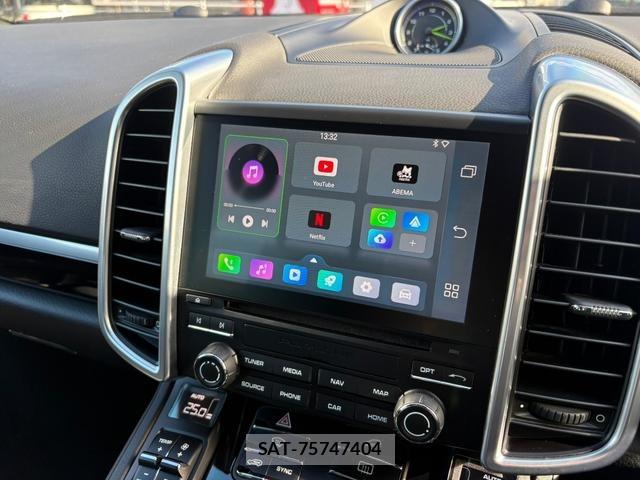 Porsche CAYENNE 2017-06 8352311-24