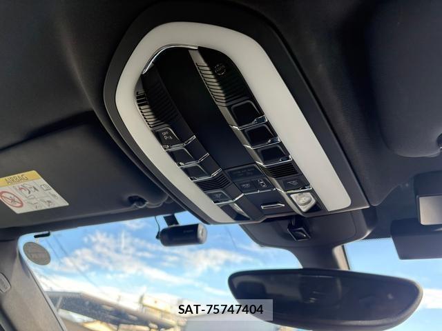 Porsche CAYENNE 2017-06 8352311-35