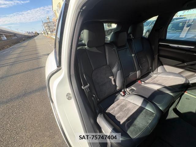 Porsche CAYENNE 2017-06 8352311-53