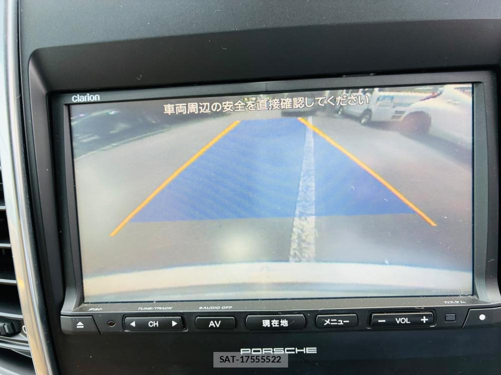 Porsche CAYENNE 2014-02 8343994-18