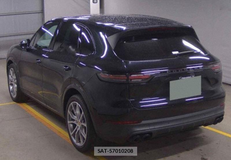 Porsche CAYENNE 2019-01 8872518-2