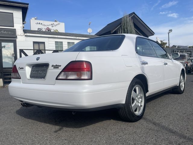 Nissan CEDRIC HARDTOP 1996-01 1543478-1