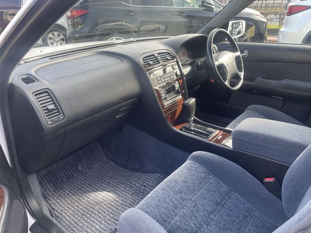 Nissan CEDRIC HARDTOP 1996-01 1543478-24
