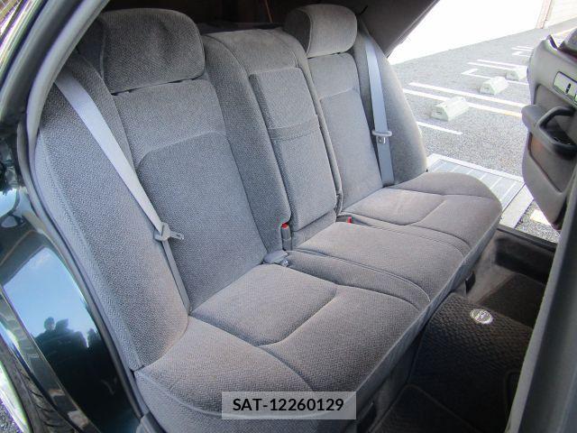 Nissan CEDRIC HARDTOP 1994-02 5861655-11