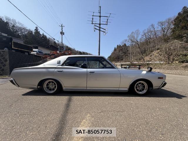 Nissan CEDRIC HARDTOP 1978-07 6751037-6