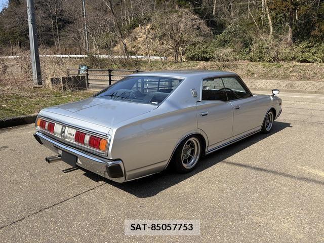 Nissan CEDRIC HARDTOP 1978-07 6751037-7