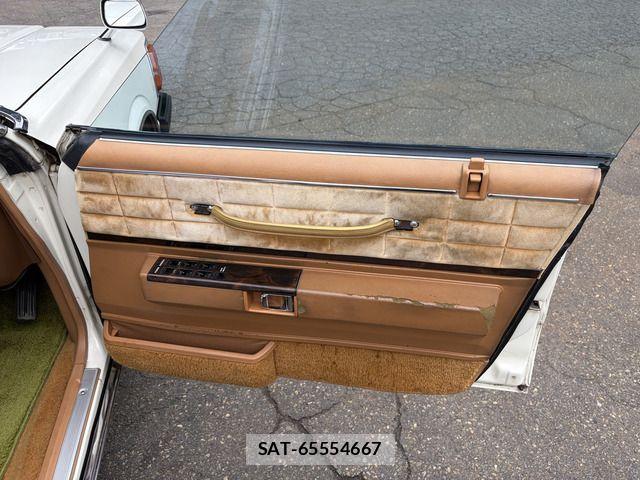 Nissan CEDRIC HARDTOP 1979-07 7615452-13