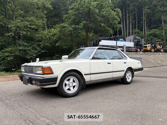 Nissan CEDRIC HARDTOP 1979-07 7615452-1