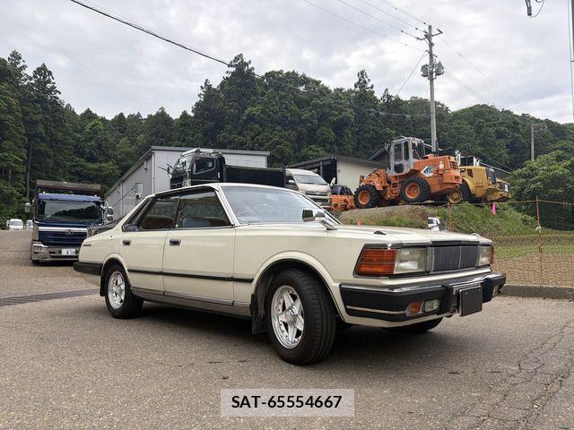 Nissan CEDRIC HARDTOP 1979-07 7615452-5