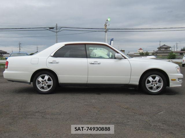 Nissan CEDRIC HARDTOP 1999-09 8098442-10