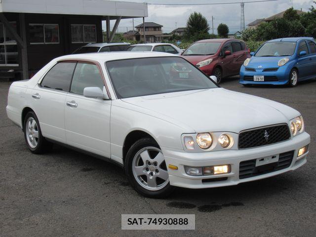 Nissan CEDRIC HARDTOP 1999-09 8098442-3