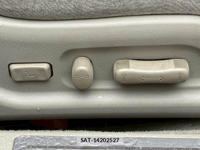 Nissan CEDRIC HARDTOP 2002-09 8098441-14