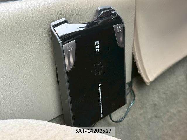 Nissan CEDRIC HARDTOP 2002-09 8098441-15