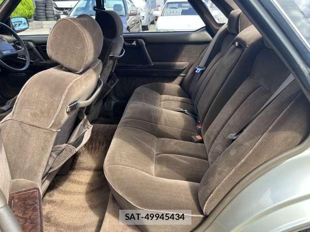 Nissan CEDRIC HARDTOP 1991-05 8365112-13
