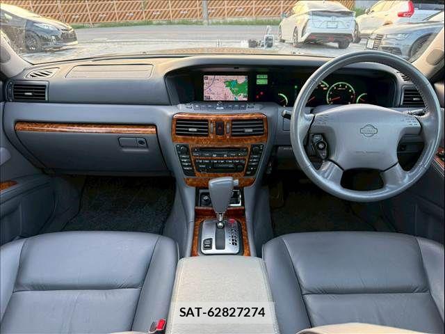 Nissan CEDRIC HARDTOP 1999-11 8561387-9