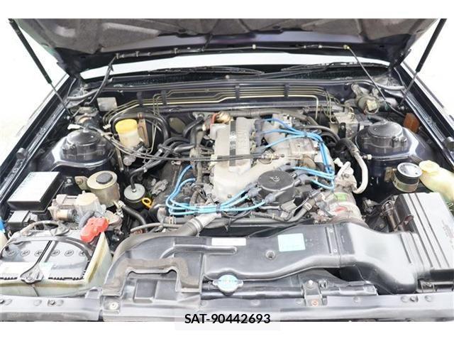 Nissan CEDRIC SEDAN 2000-04 498928-25