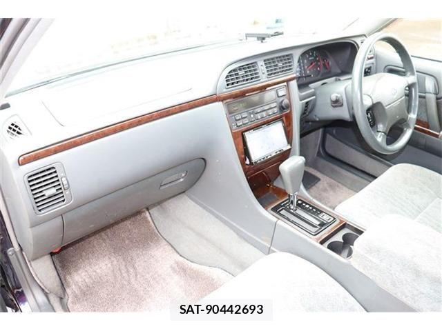 Nissan CEDRIC SEDAN 2000-04 498928-7