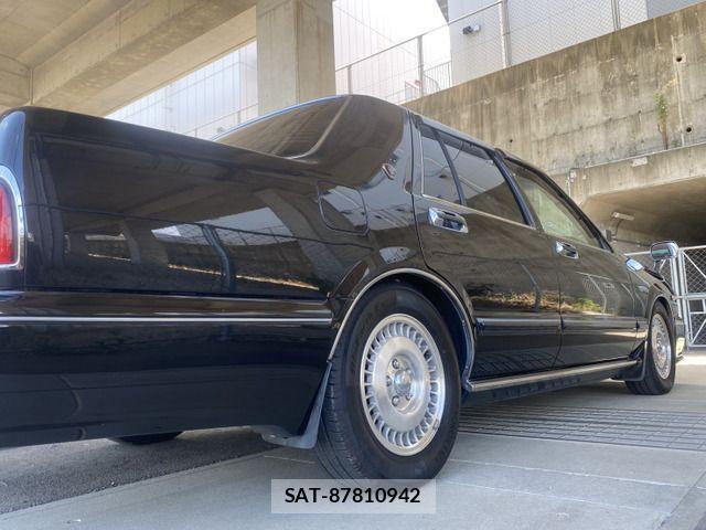 Nissan CEDRIC SEDAN 1999-08 6991882-19