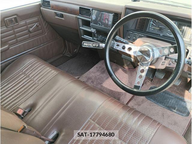 Nissan CEDRIC VAN 1997-08 1716907-12