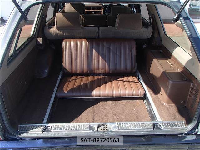 Nissan CEDRIC WAGON 1995-12 1205720-17
