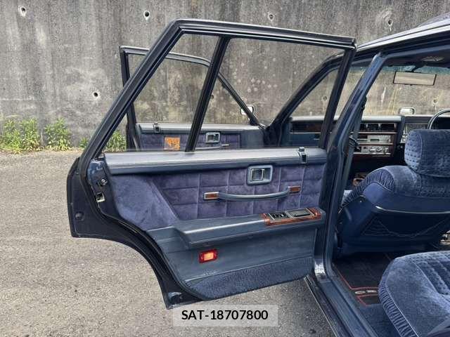 Nissan CEDRIC WAGON 1989-12 6525810-14