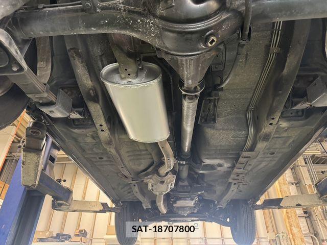 Nissan CEDRIC WAGON 1989-12 6525810-19