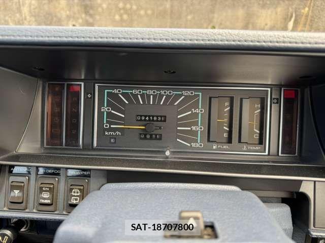 Nissan CEDRIC WAGON 1989-12 6525810-3