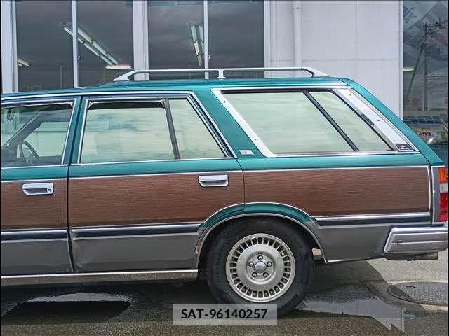 Nissan CEDRIC WAGON 1997-11 7875711-9