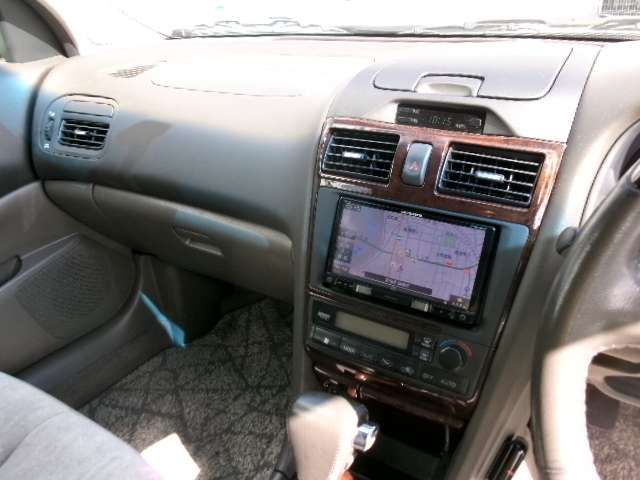 Nissan CEFIRO 2001-03 1543479-19