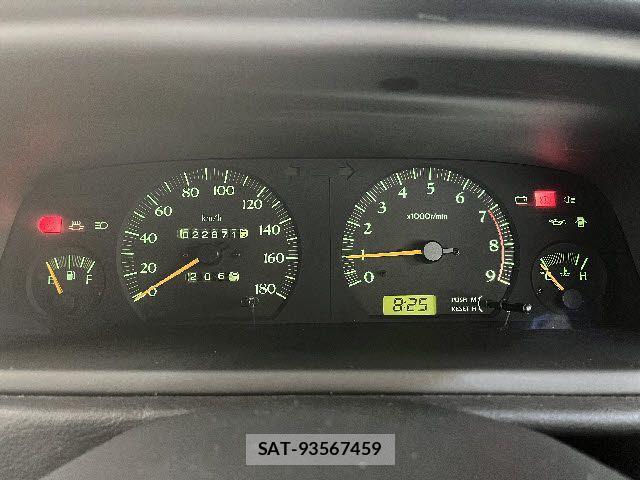 Nissan CEFIRO 1993-11 1584948-7