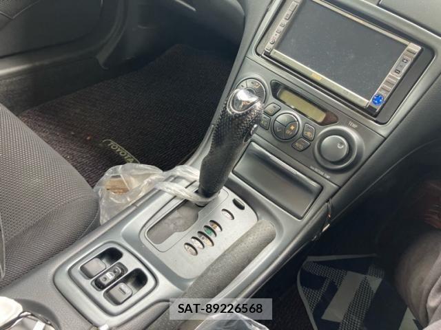 Toyota CELICA 2003-01 7391588-19