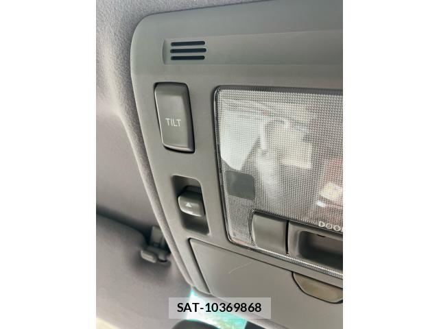 Toyota CELICA 2000-11 7978779-22
