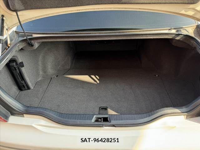 Toyota CELICA 2003-09 8206796-19