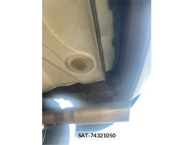 Toyota CELICA 2004-12 8561393-13